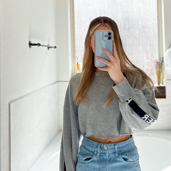 Tommy Hilfiger Tops - Cropped Tommy Hilfiger long Sleeve Shirt